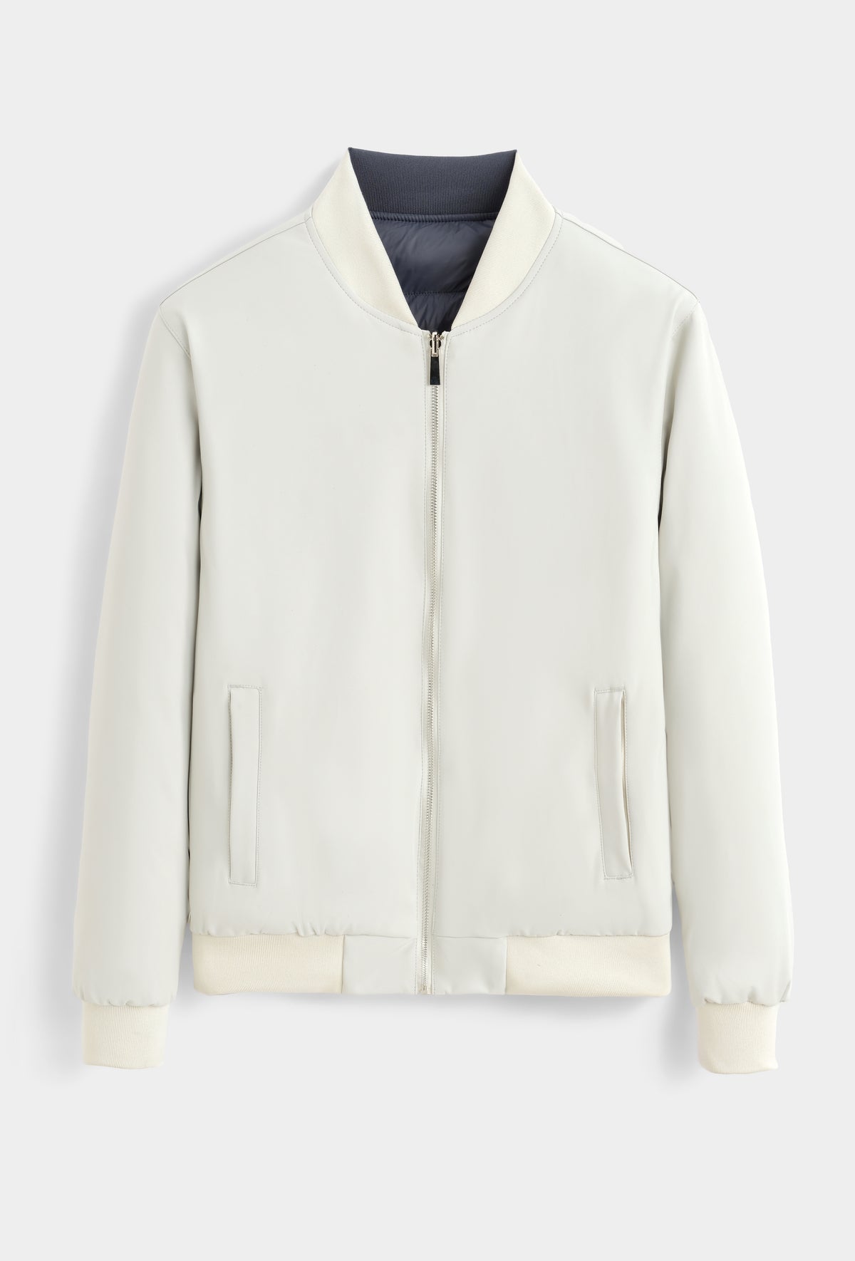Reversible bomber jacket