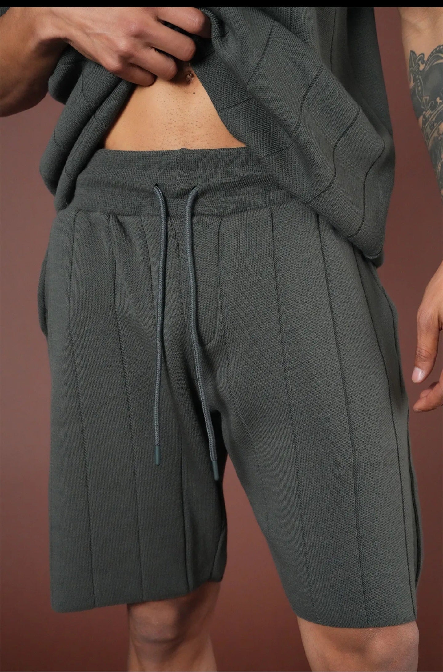 Grey set